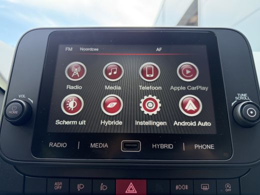 Fiat Panda 1.0 Cross (Airco - Navigatie via APP - Parkeersensoren - Apple Carplay - Cruise Controle) ActivLease financial lease