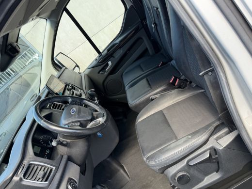 Ford Transit Custom 320 2.0 TDCI L2H1 Sport Schuifdeur L+R-Camera-Trekhaak ActivLease financial lease