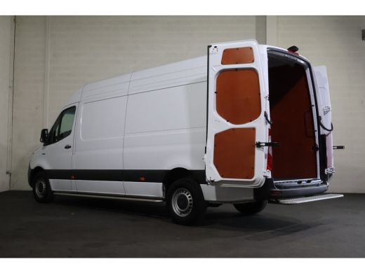 Mercedes-Benz eSprinter 314 L3 H2 Navigatie Camera 270gr deuren Opstap ActivLease financial lease