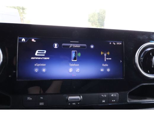 Mercedes-Benz eSprinter 314 L3 H2 Navigatie Camera 270gr deuren Opstap ActivLease financial lease