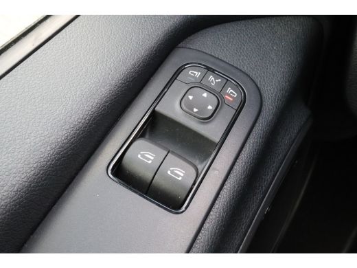 Mercedes-Benz eSprinter 314 L3 H2 Navigatie Camera 270gr deuren Opstap ActivLease financial lease