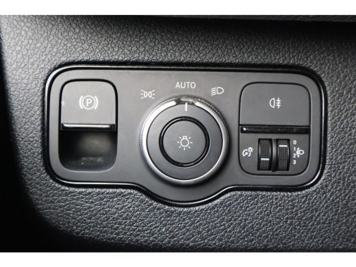 Mercedes-Benz eSprinter 314 L3 H2 Navigatie Camera 270gr deuren Opstap ActivLease financial lease
