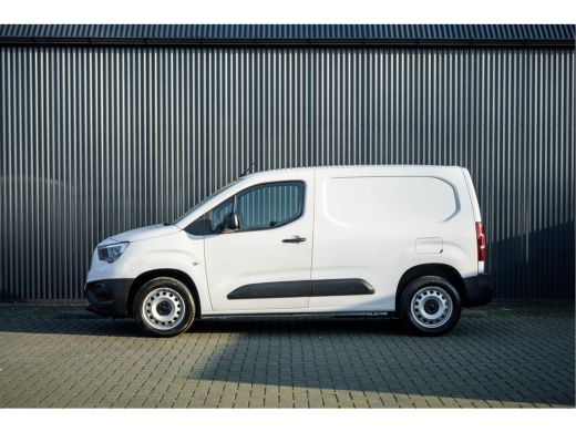 Opel Combo **1.5D L1H1 | Cruise | Airco | Automaat | Stuurverw. | Schuifdeur** ActivLease financial lease