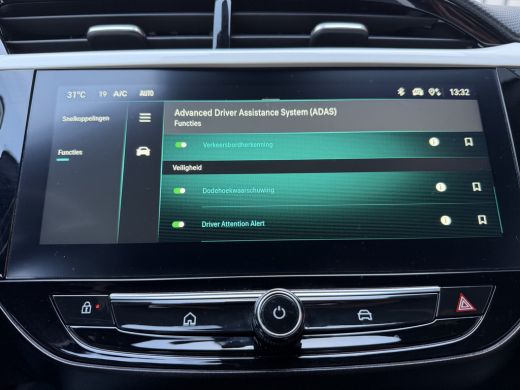 Opel Corsa 100pk GS (Camera - Keyless Entry - LED - Automatische Airco - Navigatie - Apple Carplay - Draadlo... ActivLease financial lease
