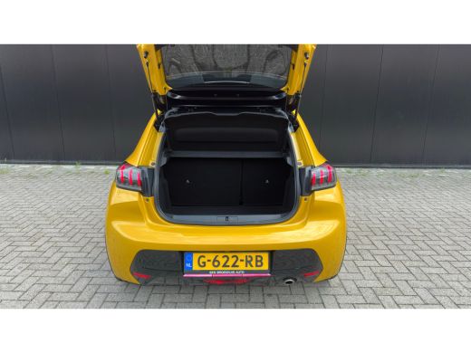 Peugeot 208 1.2 PureTech GT-Line | Panoramadak | Carplay | Adaptieve Cruise | Navigatie | Getint Glas | Parke... ActivLease financial lease