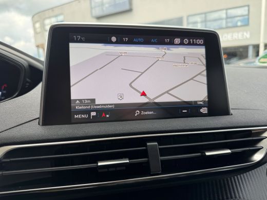 Peugeot 3008 130 PK Automaat | Trekhaak | Navigatie | Parkeersensoren voor en achter | Apple Carplay / Android... ActivLease financial lease