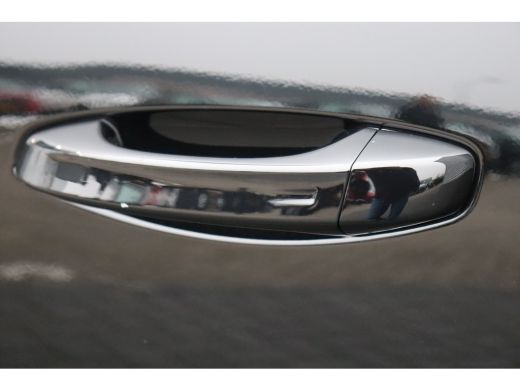 Peugeot 408 1.6 HYBRID 225PK ALLURE AVANTAGE AUTOMAAT / NAVI / LEDER / LED / PDC / 19" LMV / 360 CAMERA / KEY... ActivLease financial lease