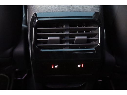Peugeot e-3008 DUAL MOTOR 73KWH GT LAUNCH EDITION 325PK / NAVI / LEDER / CLIMA / FULL-LED / 20" LMV / KEYLESS / ... ActivLease financial lease