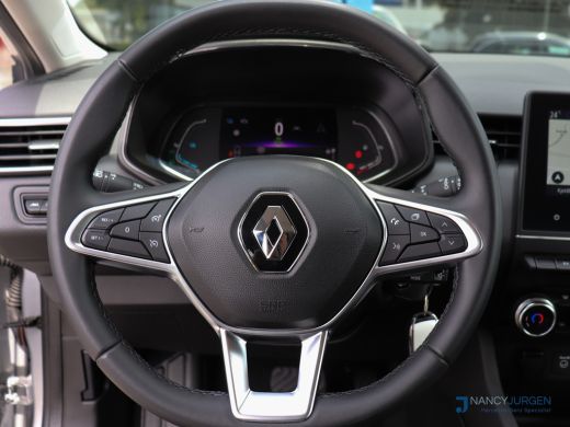Renault Clio 1.6 E-Tech Hybrid 145 Equilibre | Automaat | Airco | Cruise Control | LED | Apple Carplay/Android... ActivLease financial lease