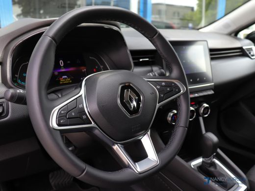 Renault Clio 1.6 E-Tech Hybrid 145 Equilibre | Automaat | Airco | Cruise Control | LED | Apple Carplay/Android... ActivLease financial lease