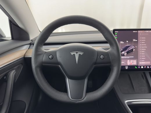 Tesla Model 3 Standard RWD Plus 60 kWh [3-Fase-11kW] {SoH-90%} (INCL-BTW) Aut. *PANO | AUTOPILOT | LEATHER | KE... ActivLease financial lease