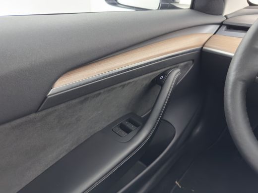 Tesla Model 3 Standard RWD Plus 60 kWh [3-Fase-11kW] {SoH-90%} (INCL-BTW) Aut. *PANO | AUTOPILOT | LEATHER | KE... ActivLease financial lease