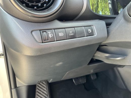 Toyota C-HR 2.0 Plug-in Hybrid 220 Dynamic | All-in prijs | Automaat | Android auto/ Apple carplay ActivLease financial lease