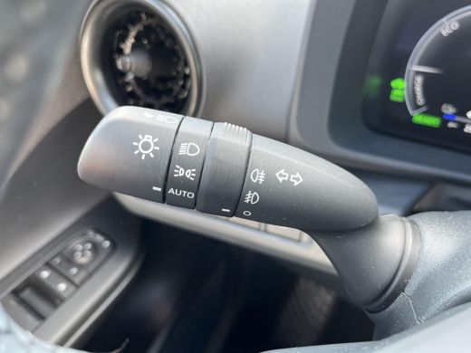 Toyota C-HR 2.0 Plug-in Hybrid 220 Dynamic | All-in prijs | Automaat | Android auto/ Apple carplay ActivLease financial lease