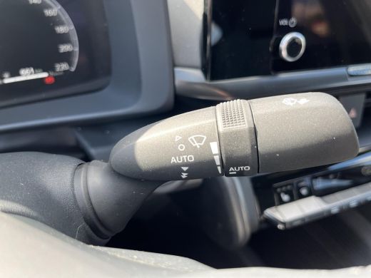 Toyota C-HR 2.0 Plug-in Hybrid 220 Dynamic | All-in prijs | Automaat | Android auto/ Apple carplay ActivLease financial lease