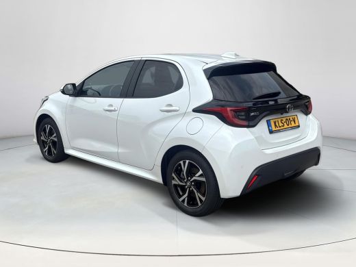 Toyota Yaris 1.5 Hybrid 115 Dynamic ActivLease financial lease