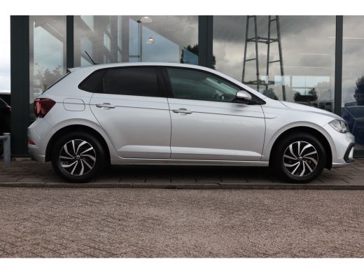 Volkswagen Polo 1.0 TSI Life Edition 95PK | Achteruitrijcamera | Airco | Cruise control adaptief ActivLease financial lease