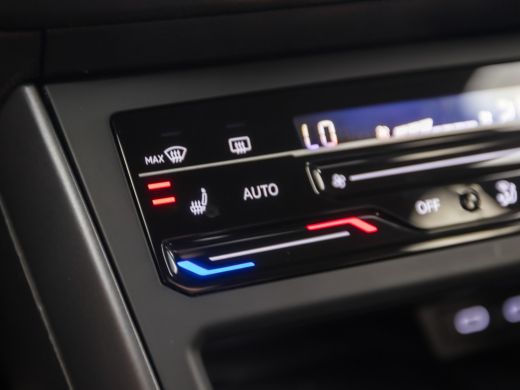 Volkswagen Taigo 1.0 TSI R-Line Automaat (2X R-LINE, VIRTUAL COCKPIT, APPLE CARPLAY, GROOT NAVI, CAMERA, STOELVERW... ActivLease financial lease