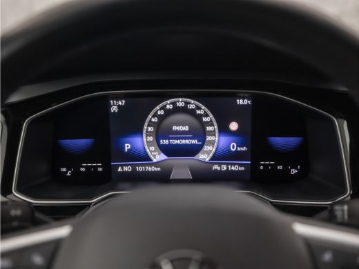 Volkswagen Taigo 1.0 TSI R-Line Automaat (2X R-LINE, VIRTUAL COCKPIT, APPLE CARPLAY, GROOT NAVI, CAMERA, STOELVERW... ActivLease financial lease