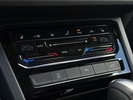 Volkswagen Touran 1.5 TSI 150 pk Comfortline Business 7pers. 7-DSG | Achteruitrijcamera | Navigatie | Cruise contro... ActivLease financial lease