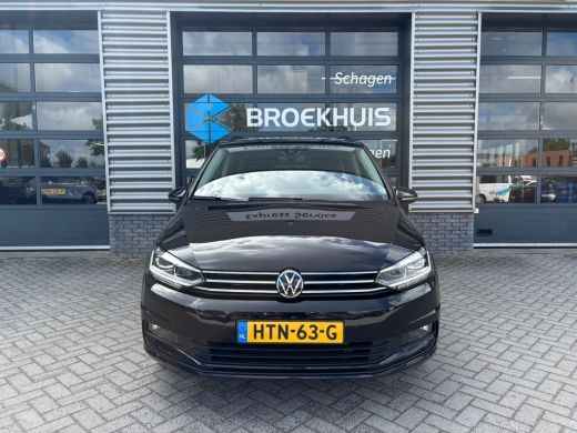Volkswagen Touran 1.5 TSI 150 pk Comfortline Business 7pers. 7-DSG | Achteruitrijcamera | Navigatie | Cruise contro... ActivLease financial lease