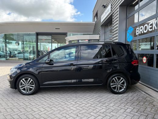Volkswagen Touran 1.5 TSI 150 pk Comfortline Business 7pers. 7-DSG | Achteruitrijcamera | Navigatie | Cruise contro... ActivLease financial lease
