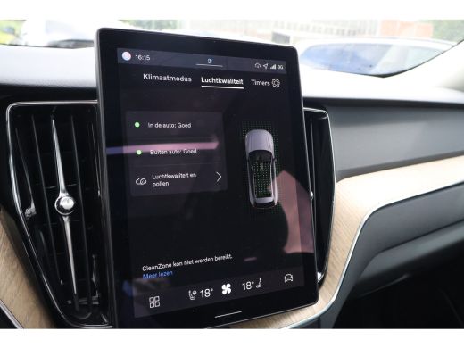 Volvo  XC60 2.0 T6 Plug-in hybrid AWD Plus Dark | Trekhaak | Harman Kardon | HUD | ActivLease financial lease