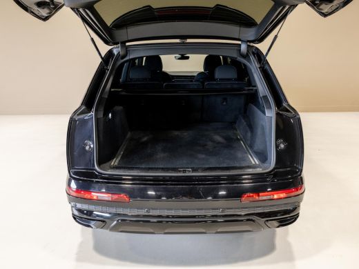 Audi Q7 60 TFSI e quattro 2x S-Line Competition SoH 90,7% / 456pk / Rondomzicht camera / Elektrische stoe... ActivLease financial lease