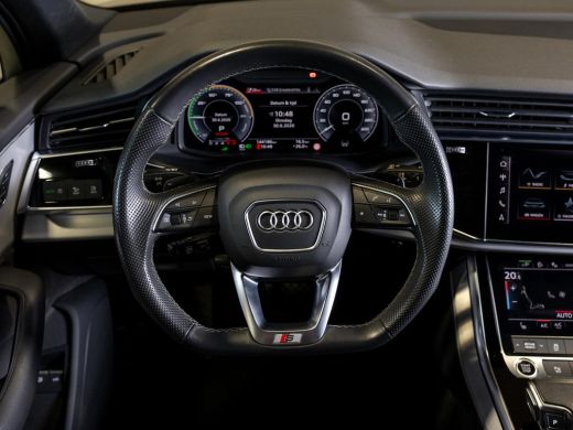 Audi Q7 60 TFSI e quattro 2x S-Line Competition SoH 90,7% / 456pk / Rondomzicht camera / Elektrische stoe... ActivLease financial lease