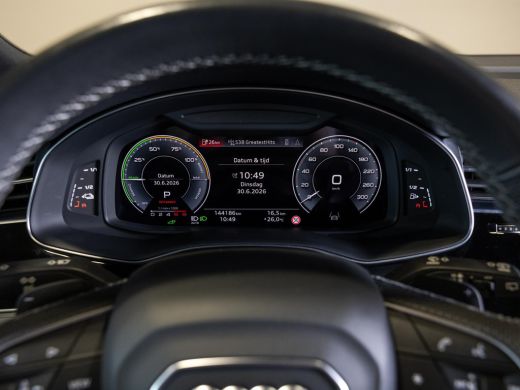 Audi Q7 60 TFSI e quattro 2x S-Line Competition SoH 90,7% / 456pk / Rondomzicht camera / Elektrische stoe... ActivLease financial lease