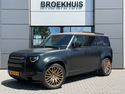 Land Rover Defender 110 P300e X-Dynamic HSE Midnight Emerald Green Satin | Heritige Customs | Tweed interieurdelen | ...