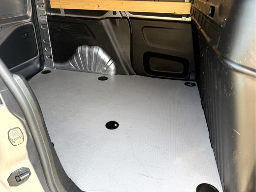 Opel Combo 1.5D 130pk Automaat Navi, App Connect ActivLease financial lease