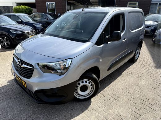 Opel Combo 1.5D 130pk Automaat Navi, App Connect ActivLease financial lease