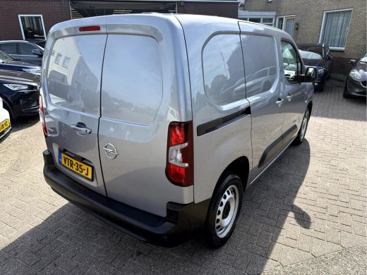 Opel Combo 1.5D 130pk Automaat Navi, App Connect ActivLease financial lease