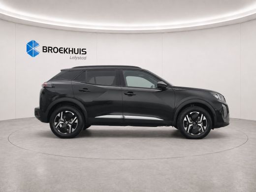 Peugeot 2008 GT | Active Safety Brake met camera en radar (automatisch noodremsysteem) met Distance Alert (waa... ActivLease financial lease