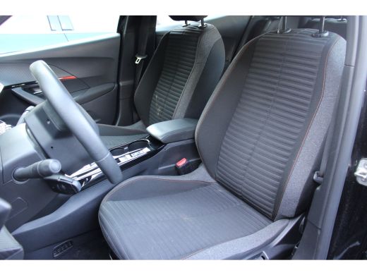 Peugeot e-2008 EV Active Pack 50 kWh | NL-AUTO! | CRUISE | LANE ASSIST | LED | PARK SENS | CLIMA | DEALER OH! | ... ActivLease financial lease