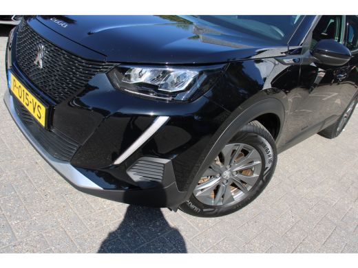 Peugeot e-2008 EV Active Pack 50 kWh | NL-AUTO! | CRUISE | LANE ASSIST | LED | PARK SENS | CLIMA | DEALER OH! | ... ActivLease financial lease