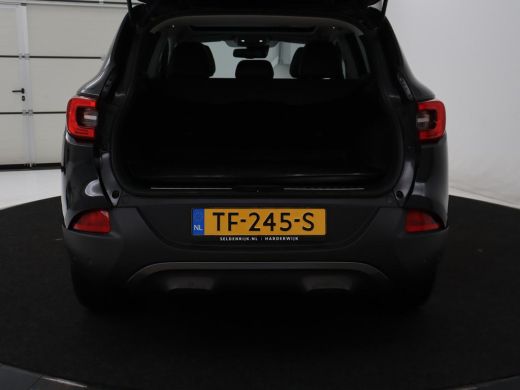 Renault Kadjar 1.2 TCe Bose | Panoramadak | Bluetooth | Cruise control | Climate control | Stoelverwarming | Bos... ActivLease financial lease