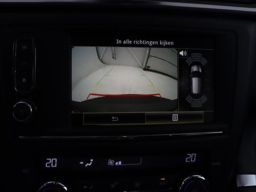 Renault Kadjar 1.2 TCe Bose | Panoramadak | Bluetooth | Cruise control | Climate control | Stoelverwarming | Bos... ActivLease financial lease