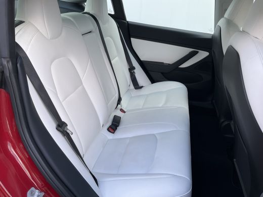 Tesla Model 3 351pk Long Range AWD 75 kWh Incl.BTW Panorama Design ActivLease financial lease