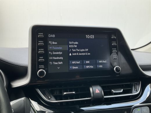 Toyota C-HR 1.8 Hybrid Carplay Camera Adapt.Cruise Hoge Zit DAB Business ActivLease financial lease