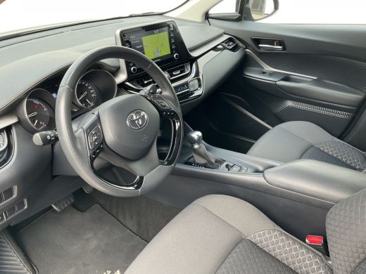 Toyota C-HR 1.8 Hybrid Carplay Camera Adapt.Cruise Hoge Zit DAB Business ActivLease financial lease