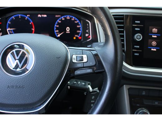 Volkswagen T-Roc 1.0 TSI Style | NL-AUTO! | 1E EIGENAAR | ADAPTIVE CRUISE | LANE ASSIST | CAMERA | PARK SENS V+A |... ActivLease financial lease