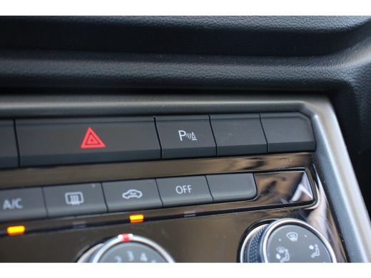 Volkswagen T-Roc 1.0 TSI Style | NL-AUTO! | 1E EIGENAAR | ADAPTIVE CRUISE | LANE ASSIST | CAMERA | PARK SENS V+A |... ActivLease financial lease