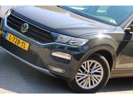 Volkswagen T-Roc 1.0 TSI Style | NL-AUTO! | 1E EIGENAAR | ADAPTIVE CRUISE | LANE ASSIST | CAMERA | PARK SENS V+A |... ActivLease financial lease