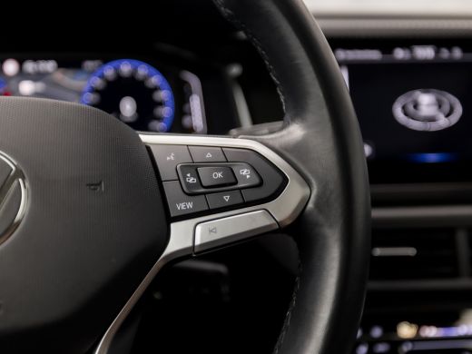 Volkswagen Taigo 1.0 TSI Sport (PANORAMADAK, 1e EIGENAAR, VIRTUAL COCKPIT, APPLE CARPLAY, GROOT NAVI, CLIMATE, STO... ActivLease financial lease