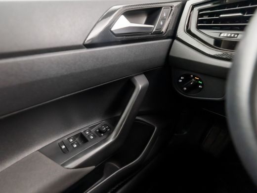 Volkswagen Taigo 1.0 TSI Sport (PANORAMADAK, 1e EIGENAAR, VIRTUAL COCKPIT, APPLE CARPLAY, GROOT NAVI, CLIMATE, STO... ActivLease financial lease