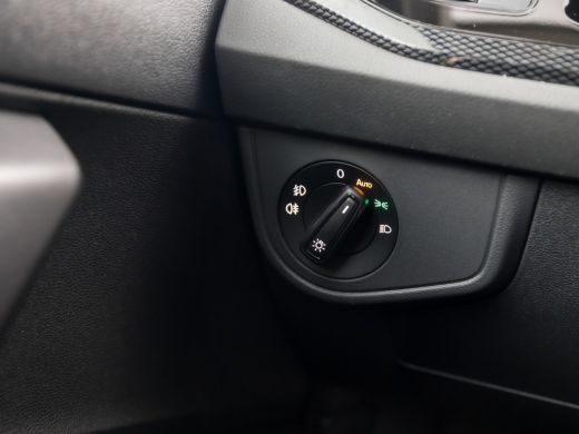 Volkswagen Taigo 1.0 TSI Sport (PANORAMADAK, 1e EIGENAAR, VIRTUAL COCKPIT, APPLE CARPLAY, GROOT NAVI, CLIMATE, STO... ActivLease financial lease