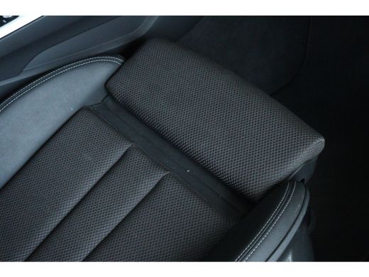 Audi A4 Avant 35 TFSI S edition Competition ''OP AFSPRAAK'' | Cruise Control | Stoelverwarming | Virtual ... ActivLease financial lease