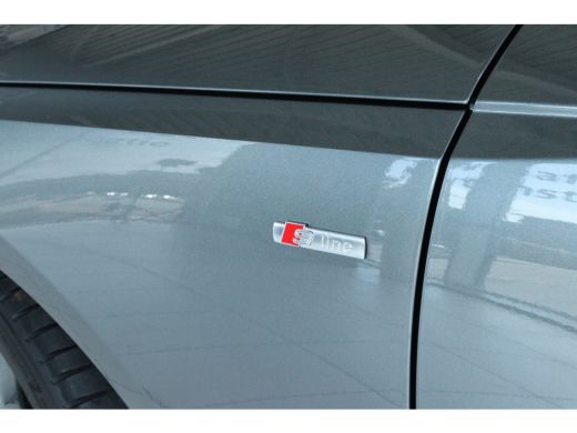 Audi A4 Avant 35 TFSI S edition Competition ''OP AFSPRAAK'' | Cruise Control | Stoelverwarming | Virtual ... ActivLease financial lease